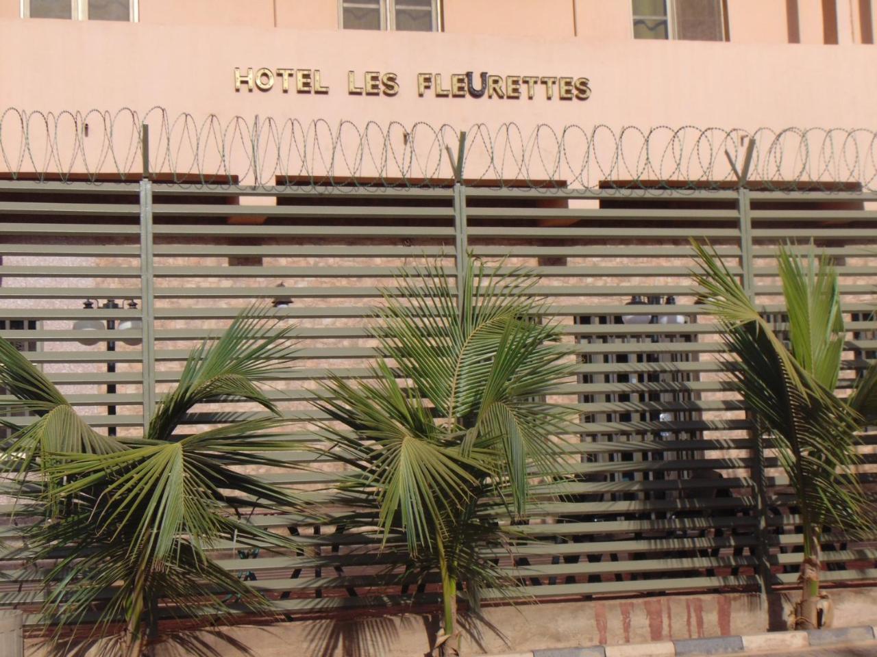 Hotel Les Fleurettes Ouagadougou Eksteriør bilde